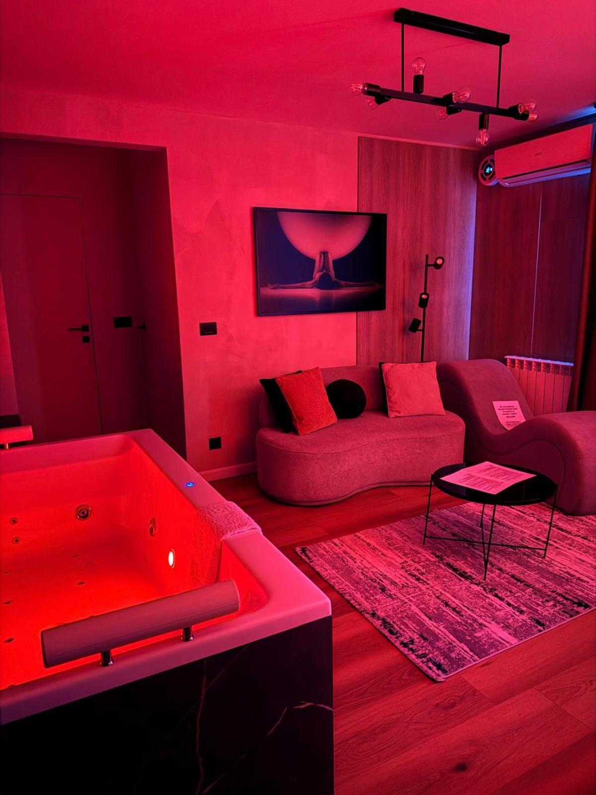 Jacuzzi Old Town Escape Bucharest