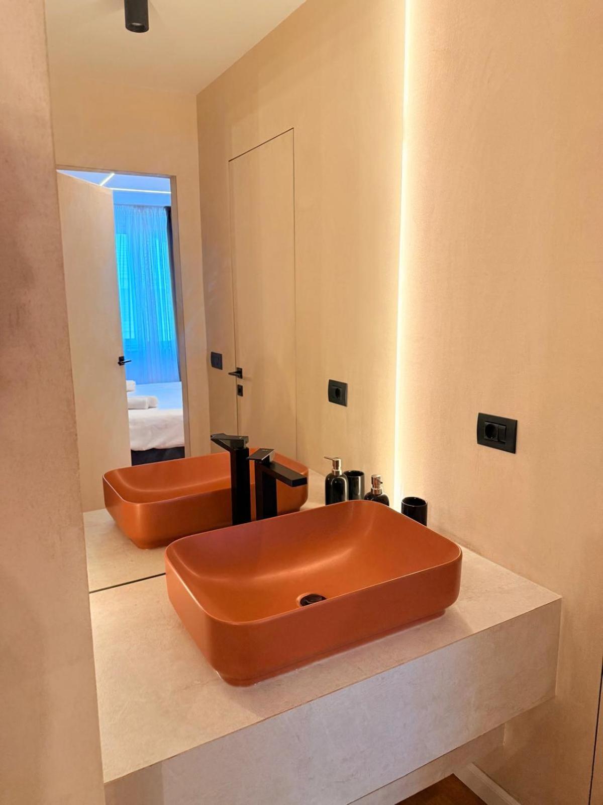 Apartment Jacuzzi Old Town Escape *